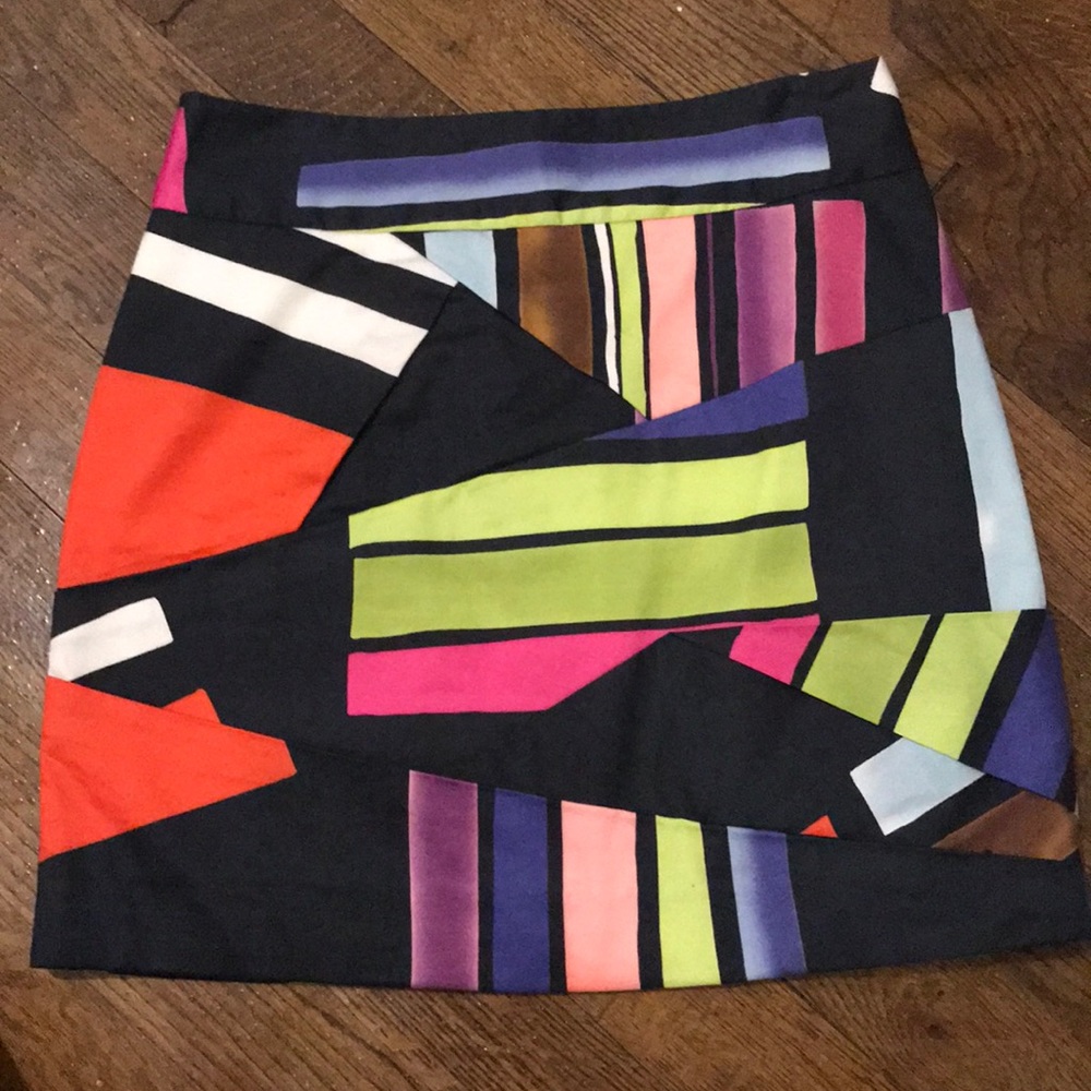 Black halo skirt